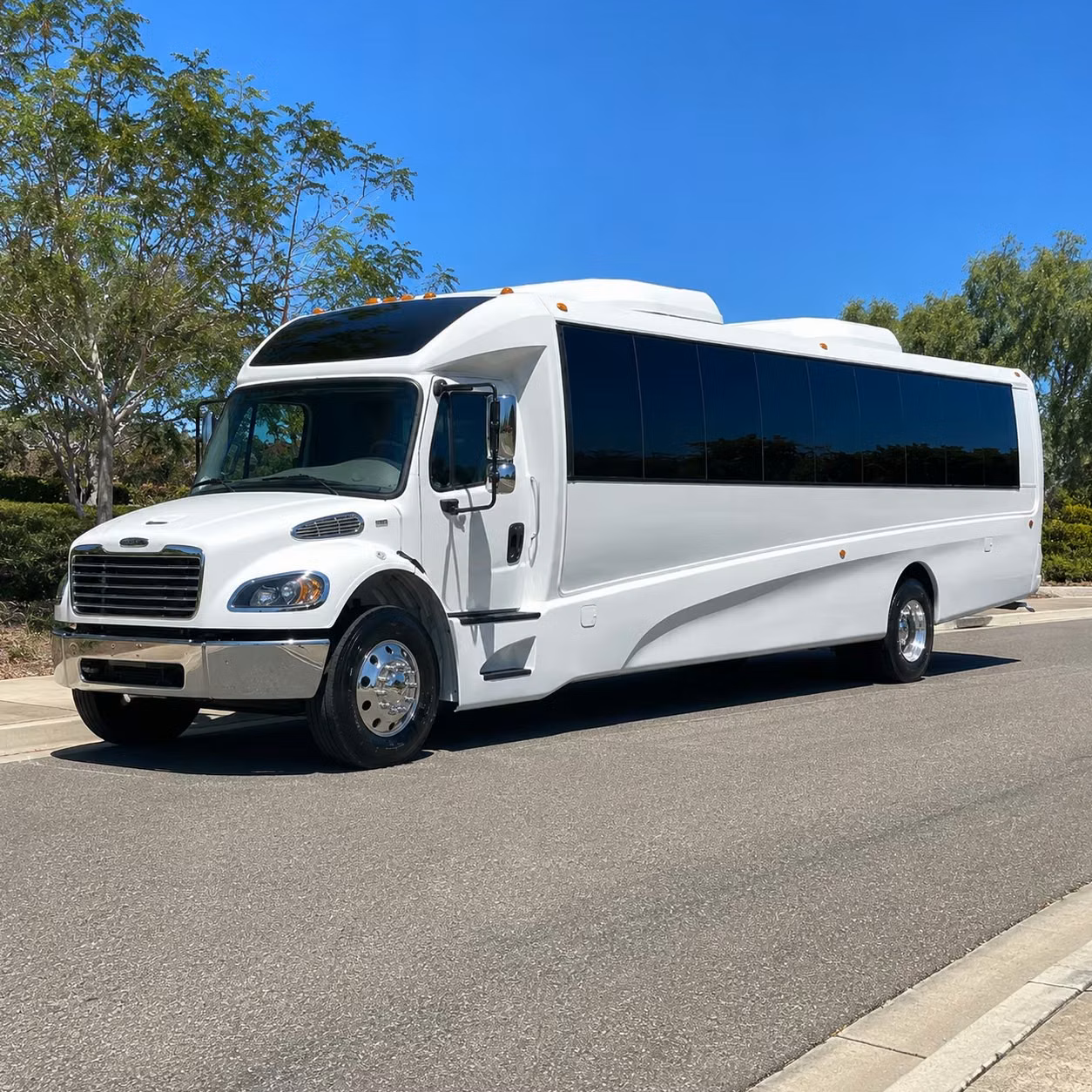 28 passenger minibus