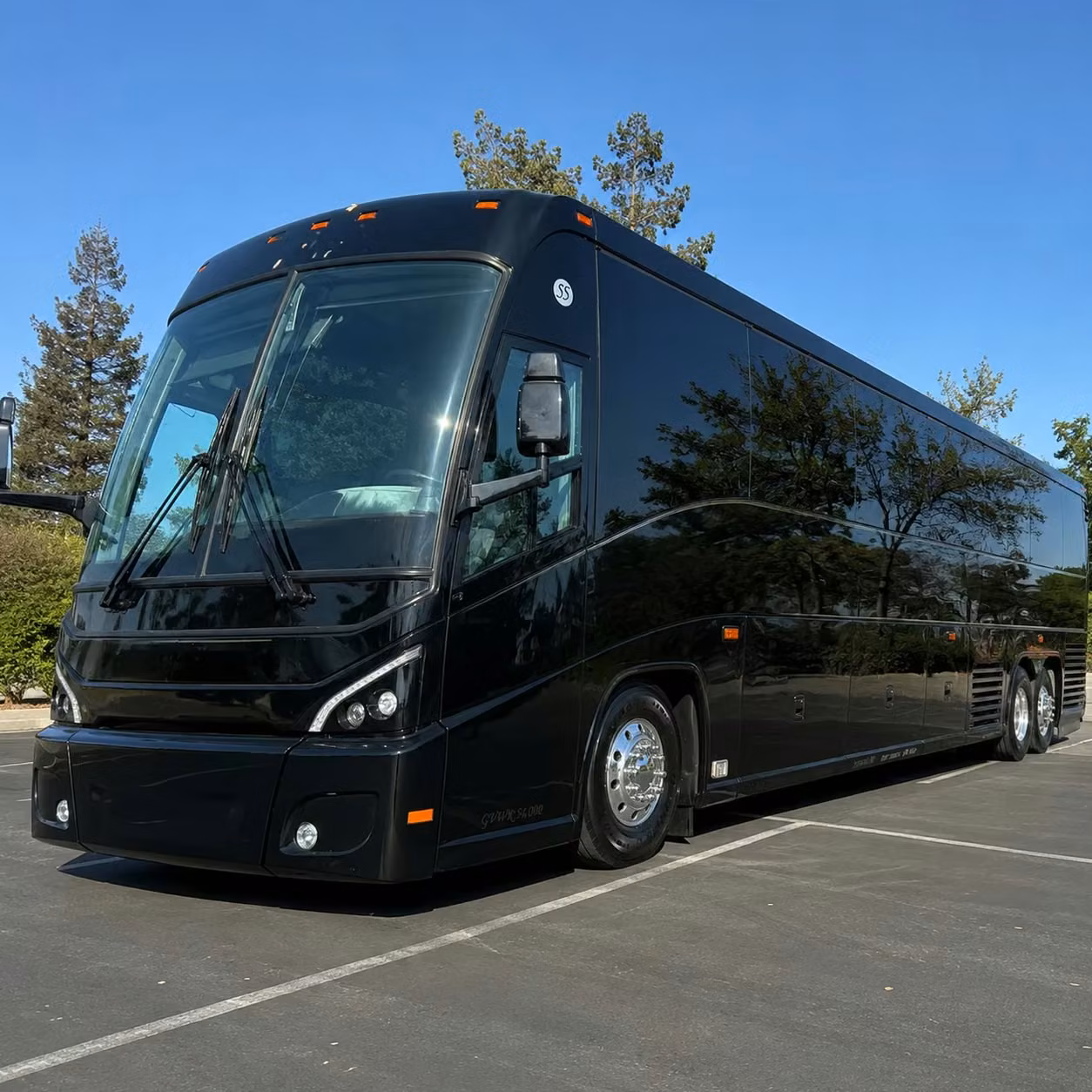 charter bus rentals for fort chaffee maneuver training center personnel transfers