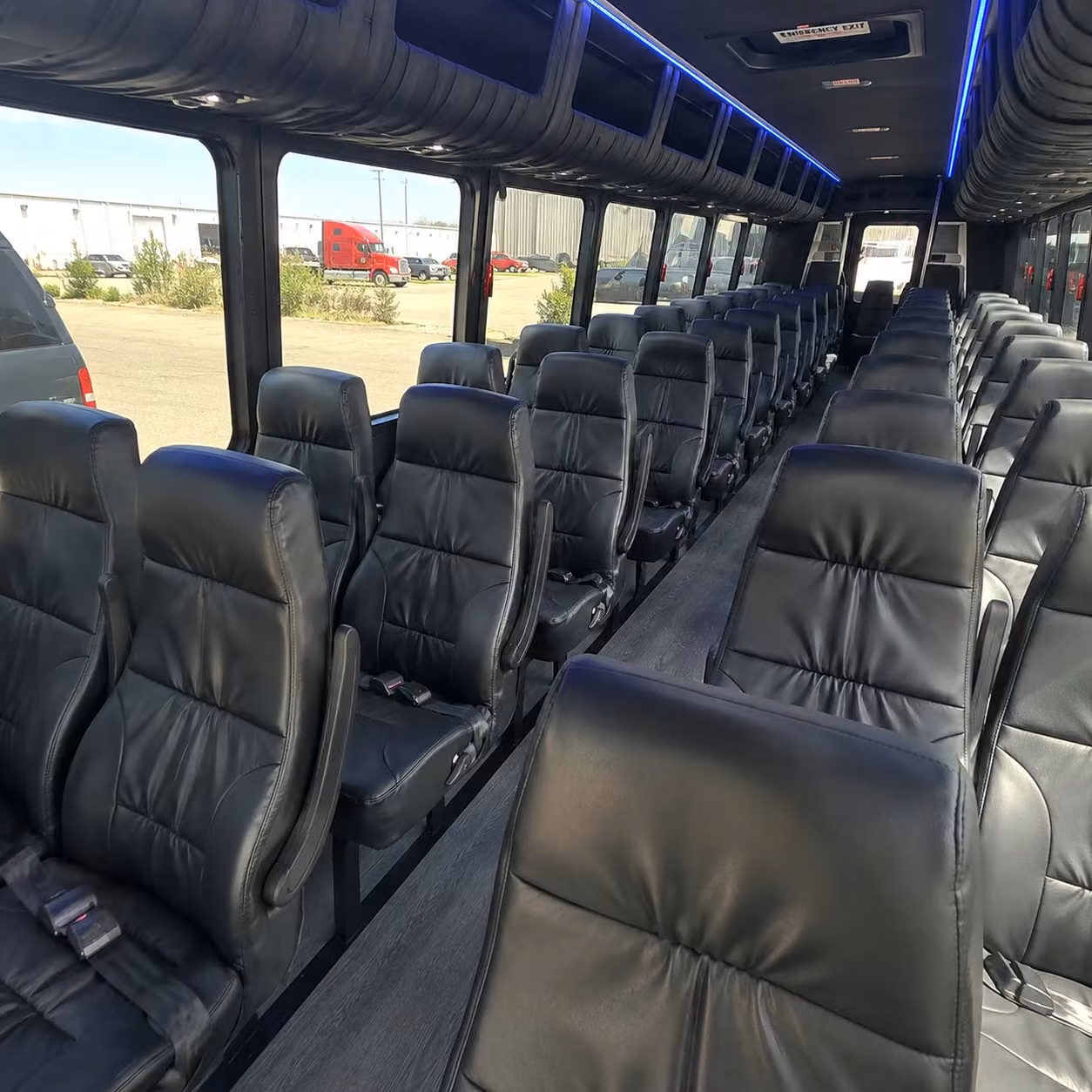 fort smith 35 passenger minibus rental