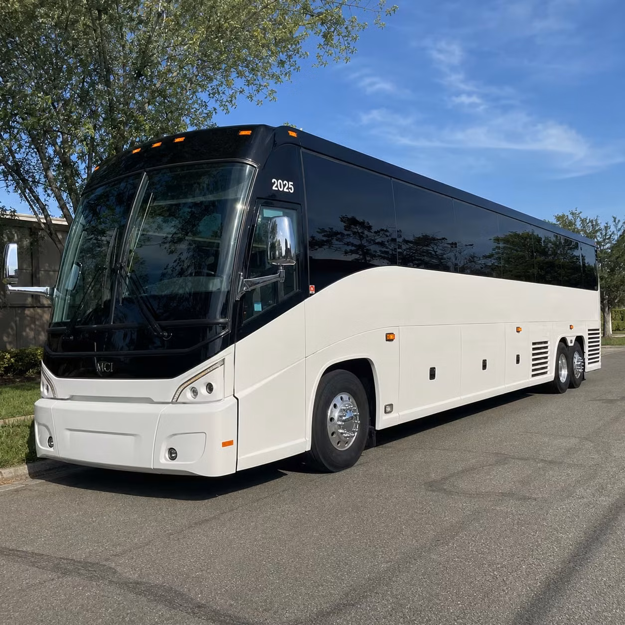 fort smith long distance bus rentals